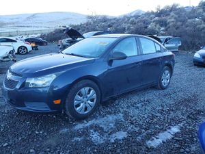 Chevrolet Cruze LS 1.8L 4 2014