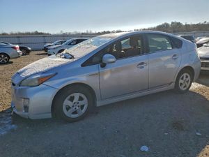 Toyota Prius 1.8L 4 2011