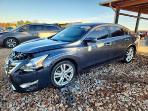 Nissan Altima 3.5S 3.5L 6 2013