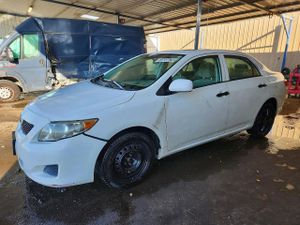 Toyota Corolla BASE 1.8L 4 2010