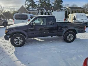Toyota Tacoma XTRACAB 2.7L 4 2003