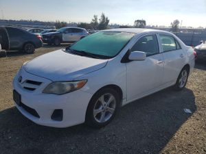 Toyota Corolla 1.8L 4 2011