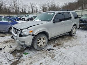 Ford Explorer XLT 4.0L 6 2010
