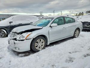 Nissan Altima BASE 2.5L 4 2011