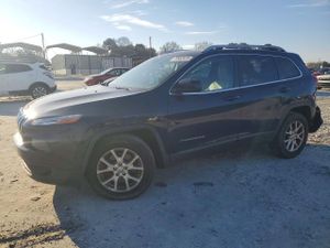 Jeep Cherokee LATITUDE 2.4L 4 2015