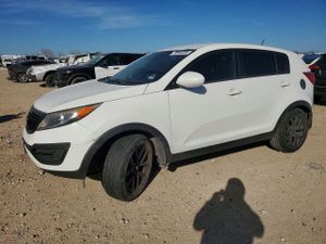 Kia Sportage LX 2.4L 4 2015