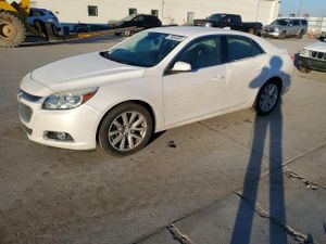 Chevrolet Malibu 2LT 2.0L 4 2015