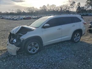 Toyota Highlander LIMITED 3.5L 6 2015