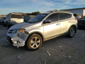 Toyota Rav4 XLE 2.5L 4 2015
