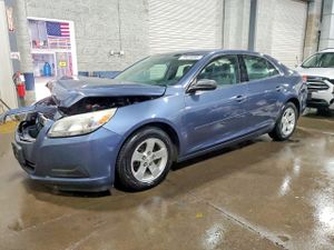 Chevrolet Malibu LS 2.5L 4 2013