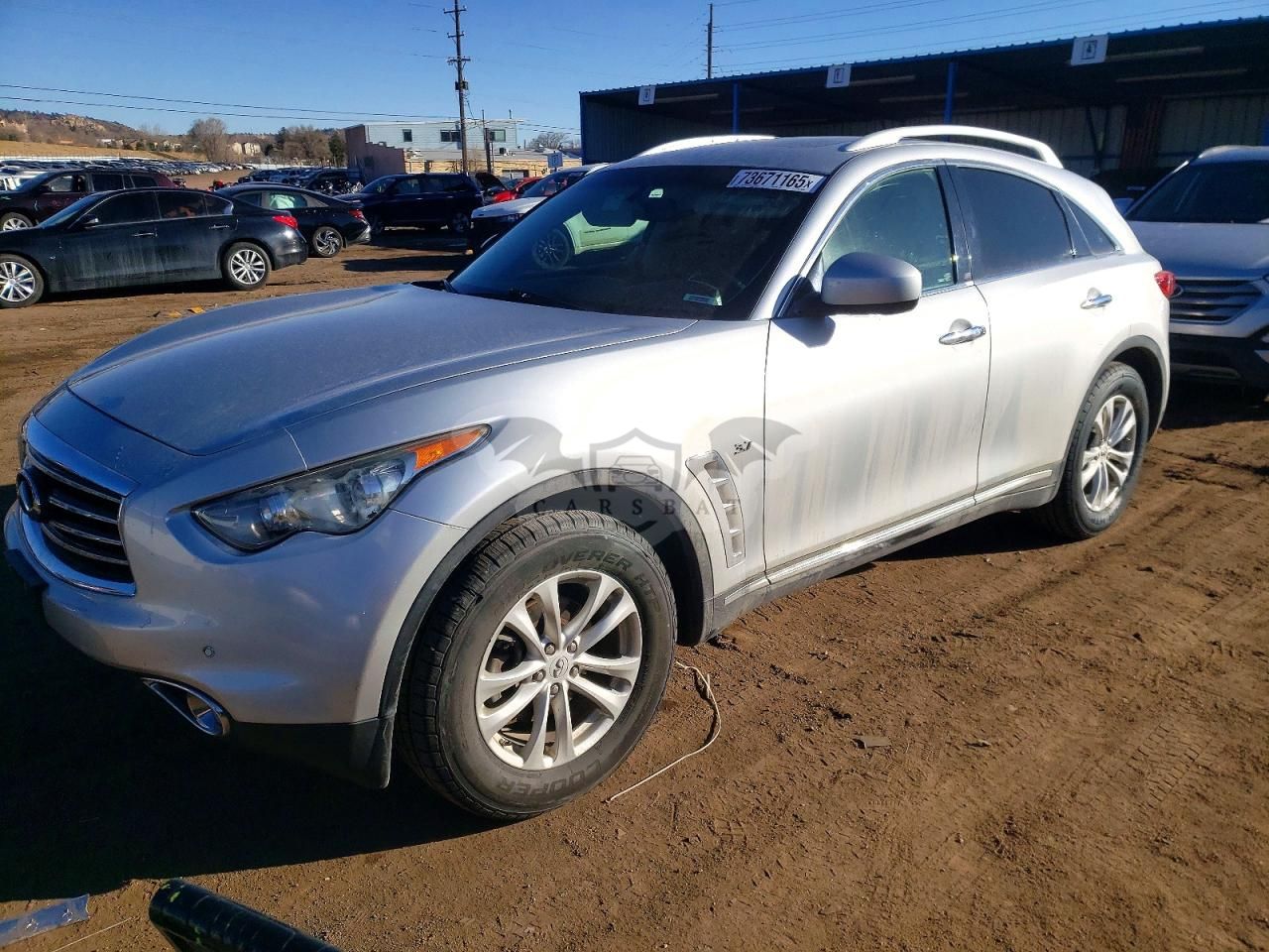 Infiniti QX70 3.7L 6 2015