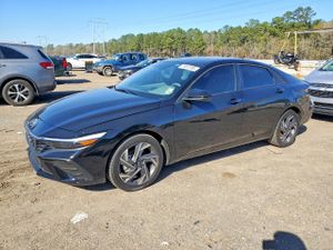 Hyundai Elantra 2.0L 4 2025