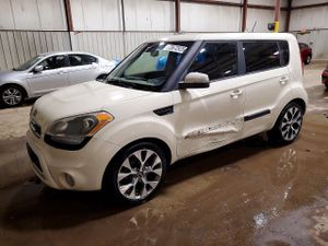 Kia Soul + 2.0L 4 2012