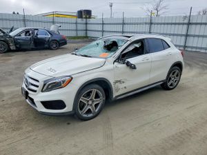 Mercedes-Benz GLA 250 4MATIC 2.0L 4 2015