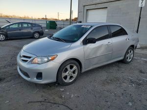 Toyota Corolla BASE 1.8L 4 2012