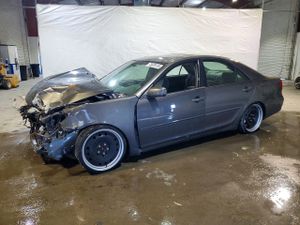 Toyota Camry LE 2.4L 4 2002