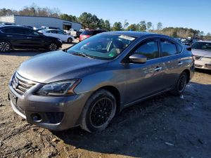 Nissan Sentra S 1.8L 4 2015