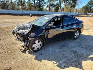 Nissan Sentra S 1.8L 4 2015