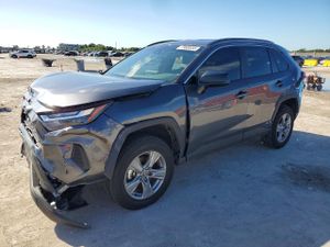 Toyota Rav4 LE 2.5L 4 2025