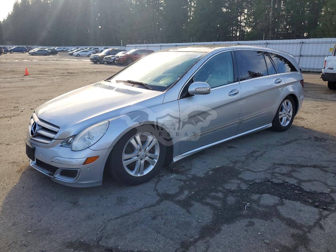 Mercedes-Benz R 500 5.0L 8 2006