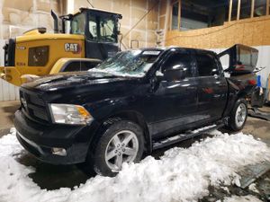 Dodge RAM SPORT 5.7L 8 2012
