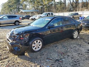 Toyota Camry BASE 2.5L 4 2010