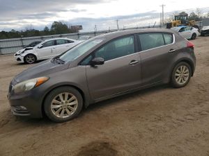 Kia Cerato / Forte / K3 EX 2.0L 4 2015