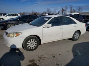 Toyota Camry LE 2.4L 4 2003