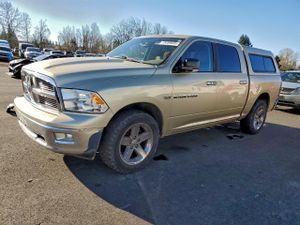Dodge RAM 5.7L 8 2011
