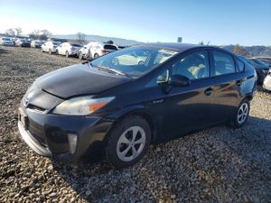 Toyota Prius 1.8L 4 2013