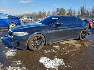 BMW M5 4.4L 8 2021