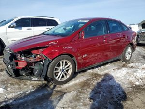 Ford Focus SE 2.0L 4 2015