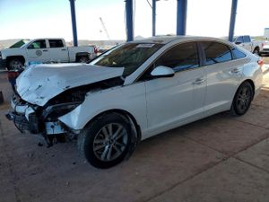 Hyundai Sonata SE 2.4L 4 2015