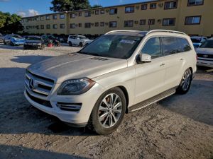 Mercedes-Benz GL 450 4MATIC 4.6L 8 2013