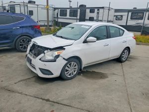 Nissan Versa S 1.6L 4 2015