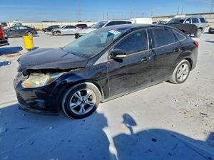 Ford Focus SE 2.0L 4 2014
