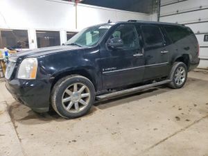 GMC Yukon DENALI 6.2L 8 2008