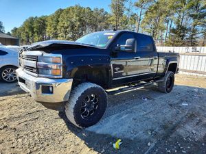 Chevrolet Silverado 1500 K2500 HEAVY DUTY LTZ 6.6L 8 2015