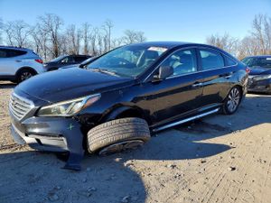 Hyundai Sonata SPORT 2.4L 4 2015