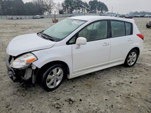 Nissan Versa S 1.8L 4 2012