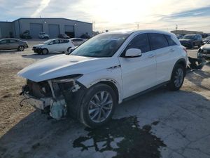 Infiniti QX50 PURE 2.0L 4 2021