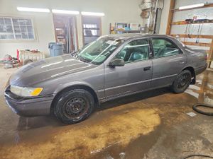 Toyota Camry CE 3.0L 6 1998
