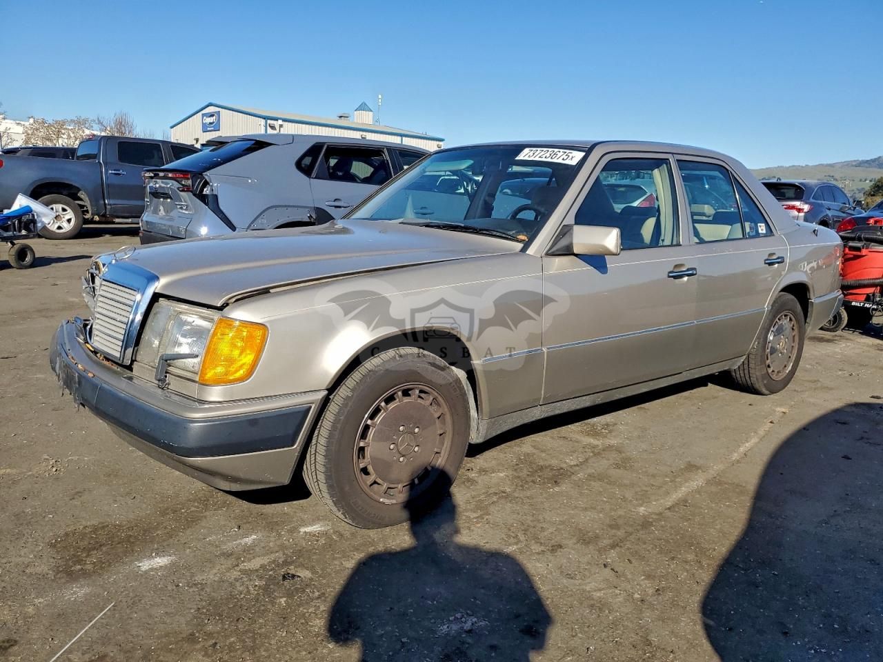 Mercedes-Benz 300 E 3.0L 6 1990