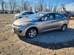 Hyundai Elantra GLS 1.8L 4 2012