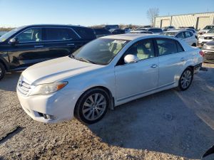 Toyota Avalon BASE 3.5L 6 2011