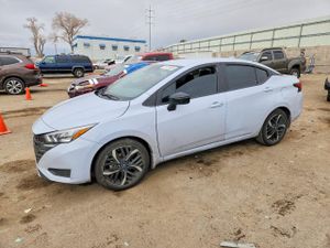 Nissan Versa SR 1.6L 4 2024