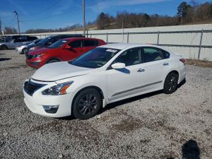 Nissan Altima 2.5 2.5L 4 2015