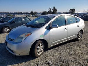 Toyota Prius 1.5L 4 2005