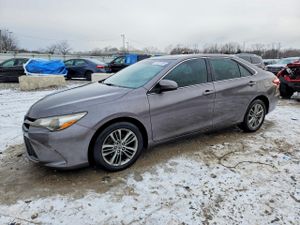 Toyota Camry LE 2.5L 4 2015