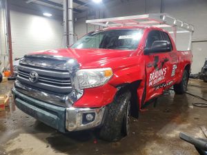 Toyota Tundra DOUBLE CAB SR 5.7L 8 2014